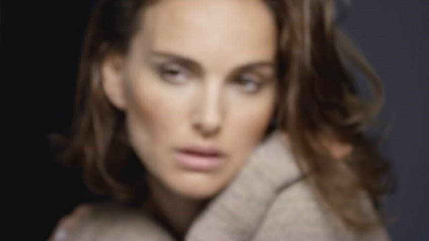 celebrity natalie portman sexy voice gif