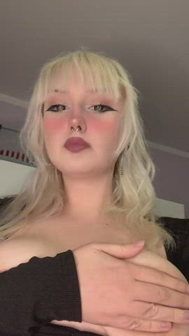 big tits femdom flashing huge tits model naked nipples pornstar gif