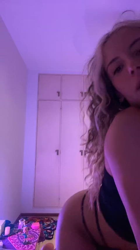 amateur babe big tits boobs cute latina onlyfans sensual sexy teen gif