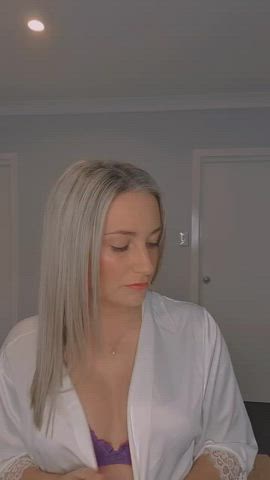 australian boobs bra milf mom tiktok tits undressing gif