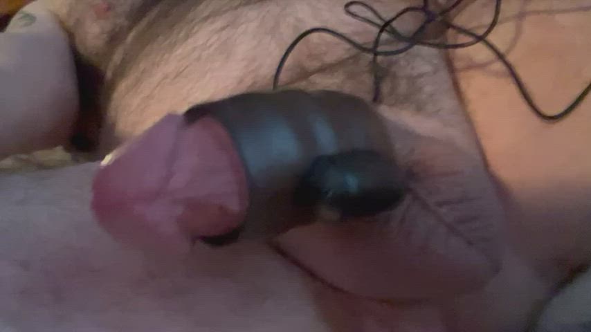 [43] Edging a thick cock handsfree with a vibrating toy