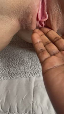 I love when he fingers this wet pussy from behind 💦😍 do you think she’s pretty?💕