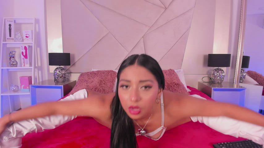 camgirl colombian latina lingerie streamate webcam gif