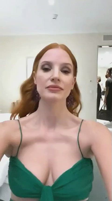 jessica chastain redhead tits gif