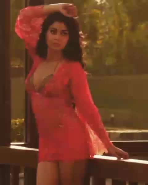 Beauty Hot Shreya Photoshoot Watch & Follow