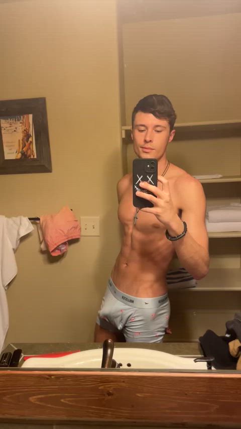 20 years old abs muscles onlyfans tease teasing flexing gay gay-muscle hard-cocks