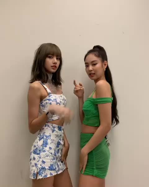 Lisa & Jennie