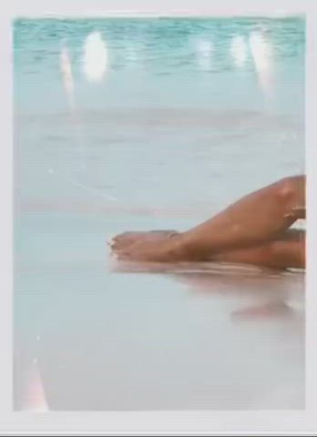 Bikini Candice Swanepoel Natural Tits gif