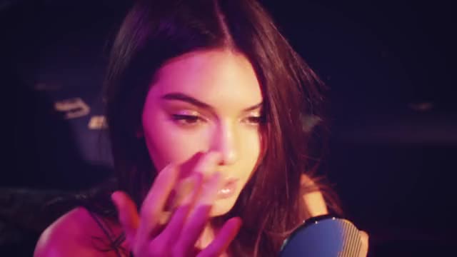 Estée Lauder: "Flash Photo" starring Kendall Jenner & Irene Kim