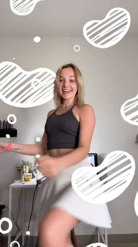 flashing pussy shaved pussy tiktok gif