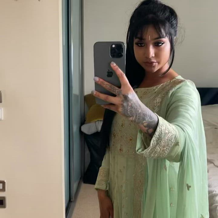 💜💞💕Eid Mubarak💕💞💜 i masturbated in this salwar kameez. Full vid