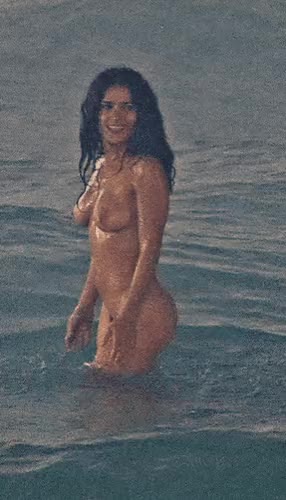 Salma Hayek Sexy Naked