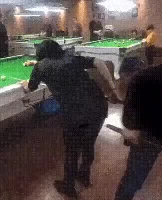 An original pool table !!!