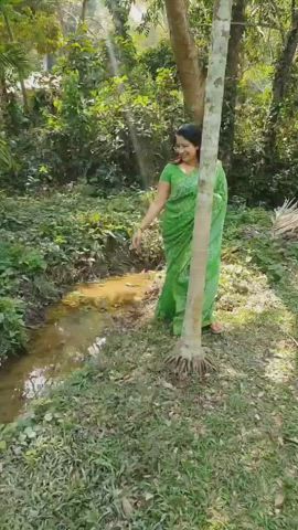 Aunty Indian MILF Saree gif