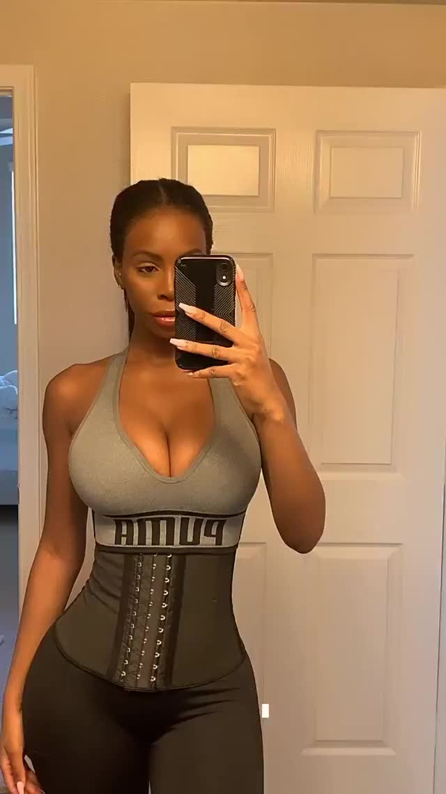 Lexxie Marie