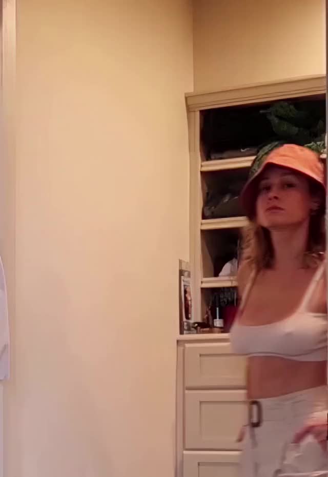 Brie Larson tit giggle