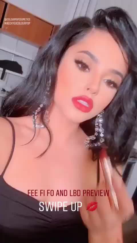 Becky G IG Red Lips