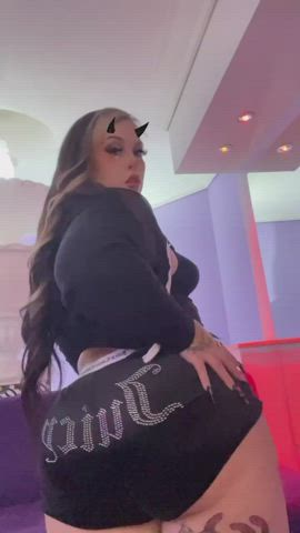 big ass curvy goddess goth latina goth-girls gif