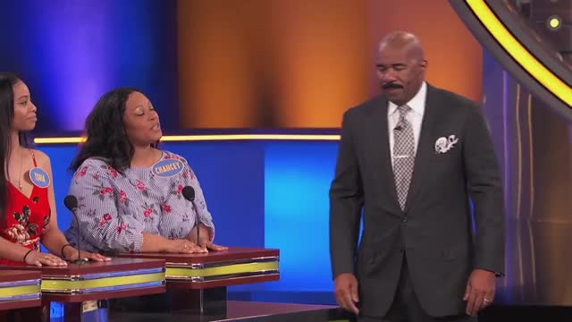 OMG! Here's the worst thing women did on a DATE! Family Feud
