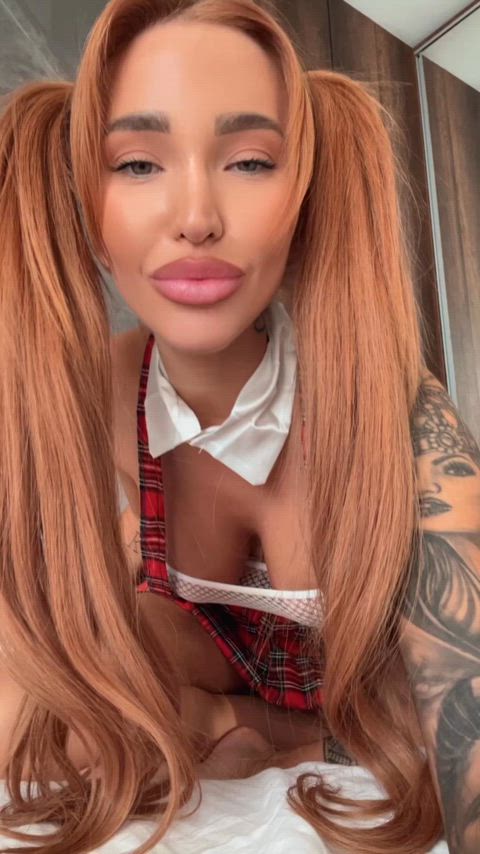 Bimbo Schoolgirl 