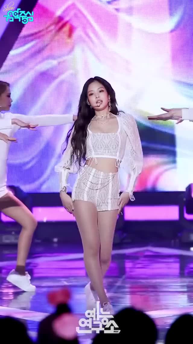 181208 [예능연구소 직캠] JENNIE - SOLO (Vertical ver-), 제니 - SOLO @Show