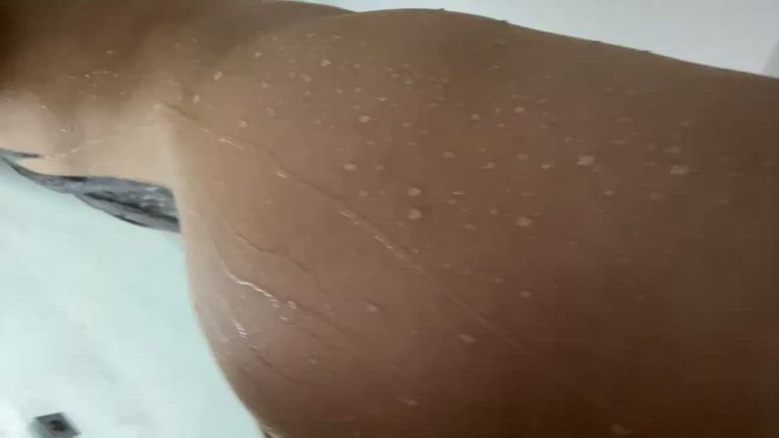 I’ve been dirty.. would you do me raw in the shower