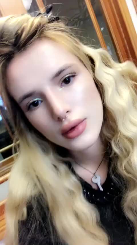 Bella Thorne - 63