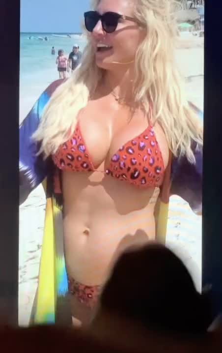 Charlotte cum shot