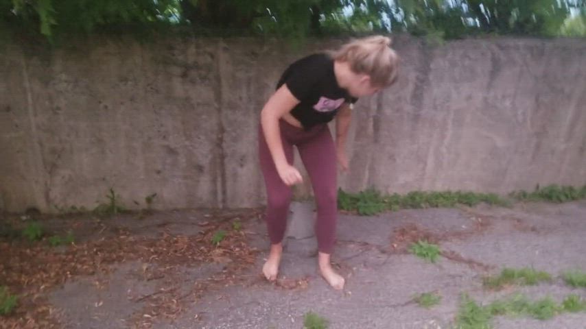 big ass blonde leggings outdoor peeing pissing public teen wet wet and messy gif