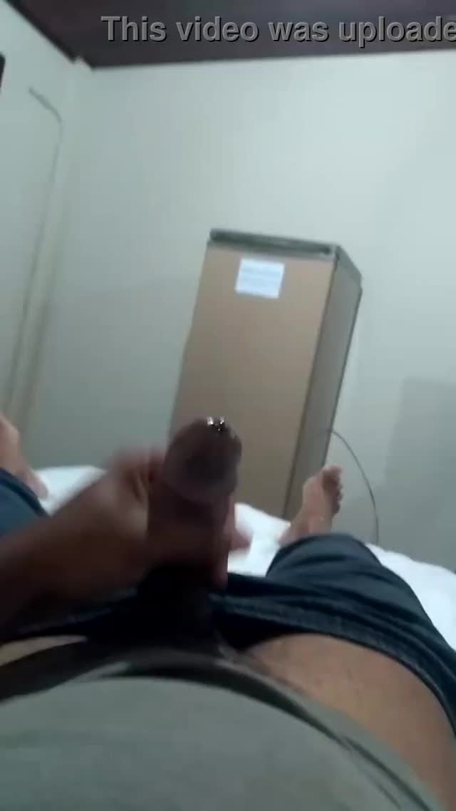 Orgasmo intenso com muito prazer e leite - Intense orgasm with cum load