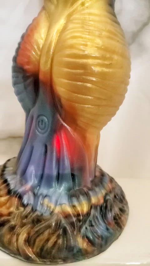 Phoenix Thrusting Dildo