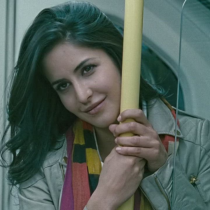 Katrina kaif infamous strip (old video)