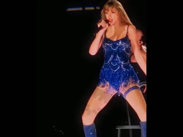 boobs celebrity taylor swift gif