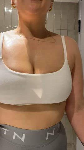 big tits gym leggings onlyfans sweaty sex workout gif