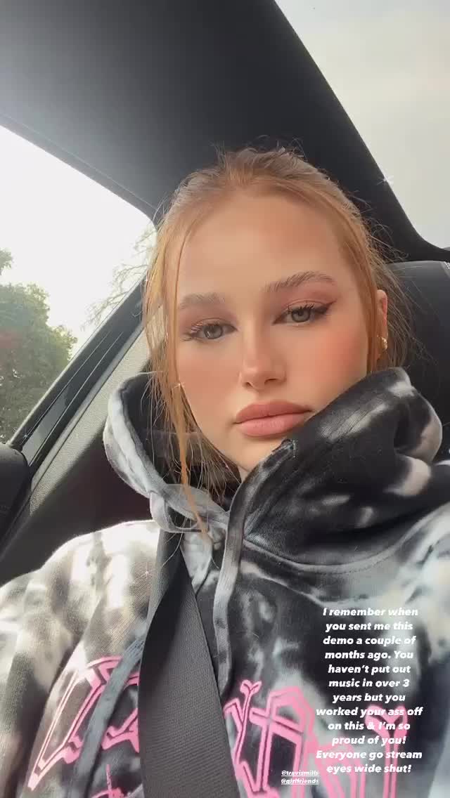 Madelaine Petsch Instagram story (21/08/20)