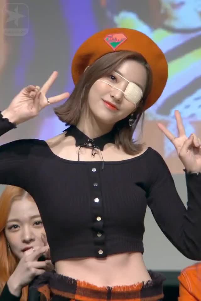 fromis 9 181028 Saerom