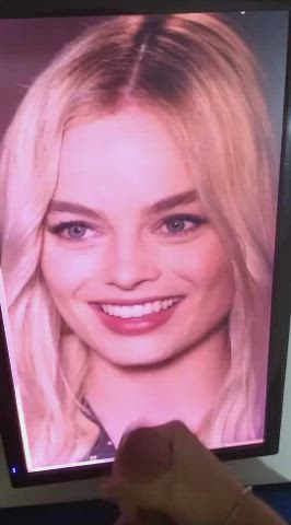 celebrity jerk off margot robbie tribute gif