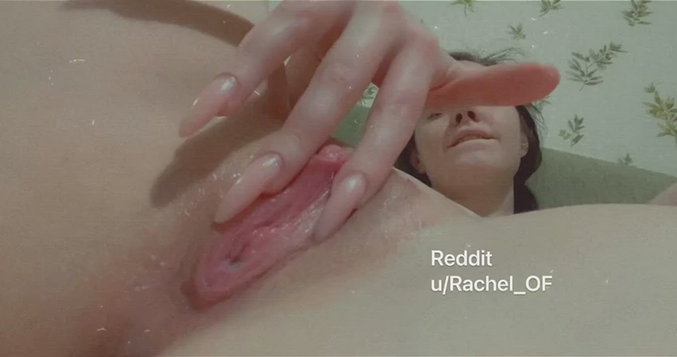 https://reddit.com/u/Rachel_OF