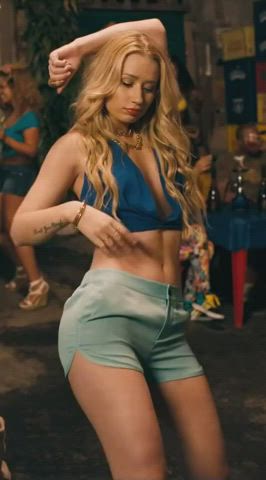 No Mediocre Iggy Azalea