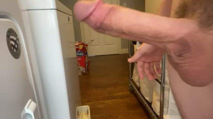 Shooting precum from my giant cock 🍆💦