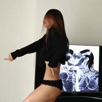 Alexis Ren Sexy Hot Dance