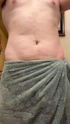 Oops, my towel fell… 😉