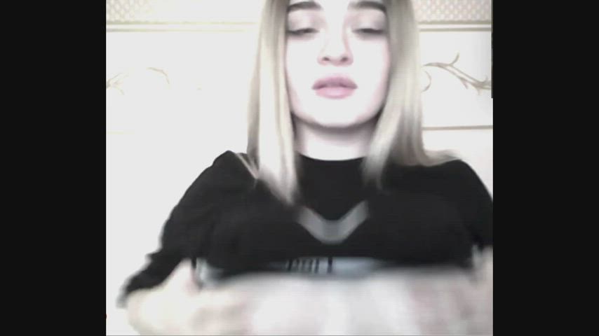 19 years old blonde boobs camgirl natural tits teen tits ukrainian webcam gif