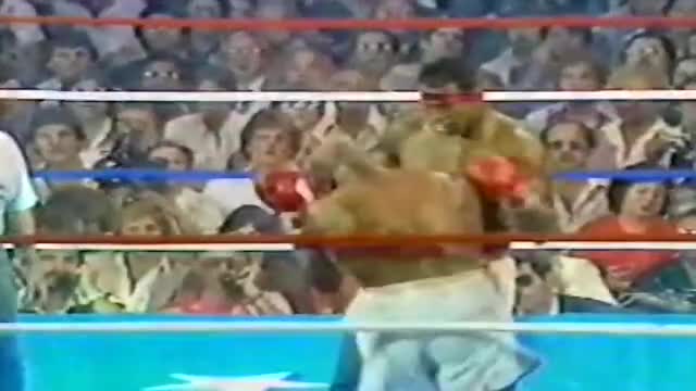 Larry Holmes vs Ernie Shavers