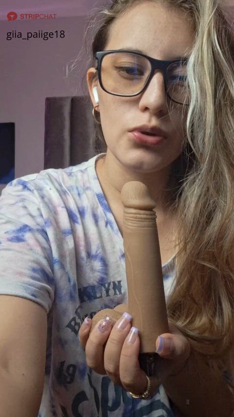 blonde blowjob close up cute dildo latina moaning pov sexy stripchat at-work blowjobs