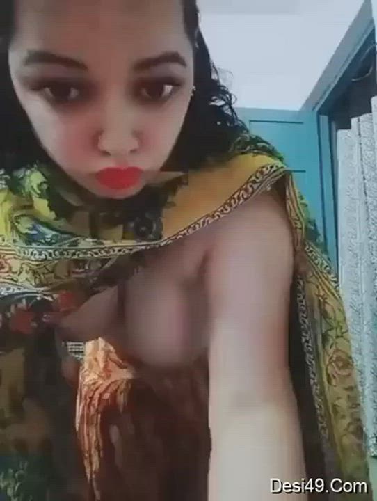 Hot Look Desi Cam Model Nude Dance Show [Must watch] [link in comments]
