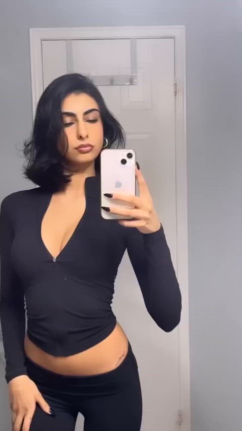 Punjabi Goon Queen