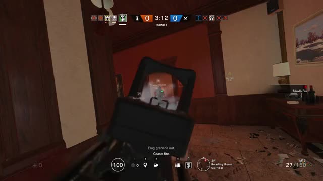 2017-09-25-2041-41 casual with good random kafe crazy bitch clutch flank from above