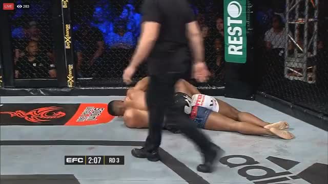 Serge Kasanda chokes Teryl Singh