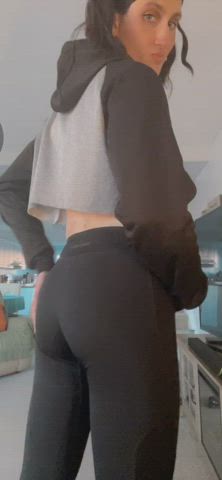 ass booty femboy leggings mtf sissy thick trans workout gif